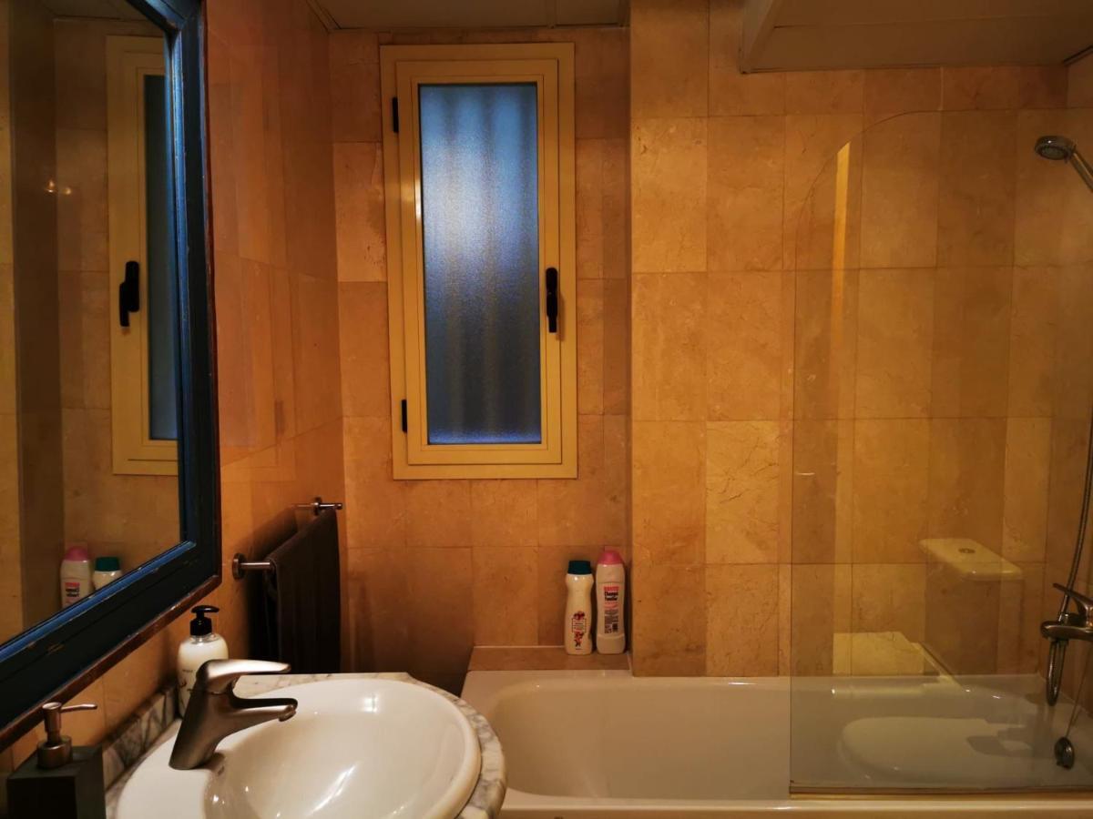 Vtz El Balcon De Rey Alfonso III Appartement Zaragoza Buitenkant foto